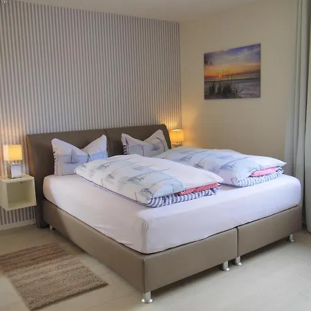 Nautic Lounge Beachview *